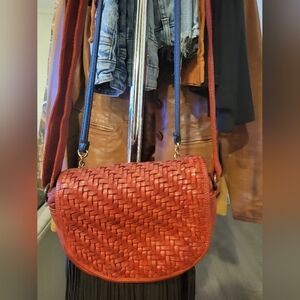 Elegant Red Woven Shoulder Bag